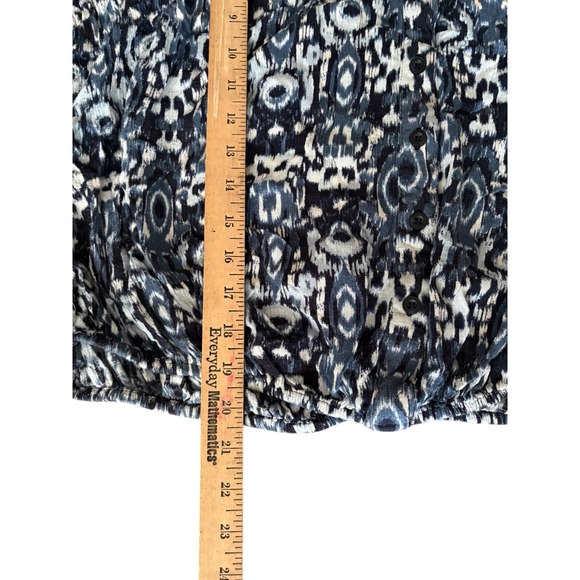 Lane Bryant Blue Ikat Print Rayon Blouse V-Neck Button Front Top Plus Size 18/20 - Picture 5 of 7
